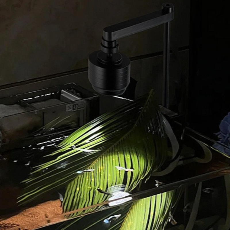 水槽ライト LED 3 色防水調整可能な水族館ランプクリップ - Led Planted Tank Light のレビューと価格